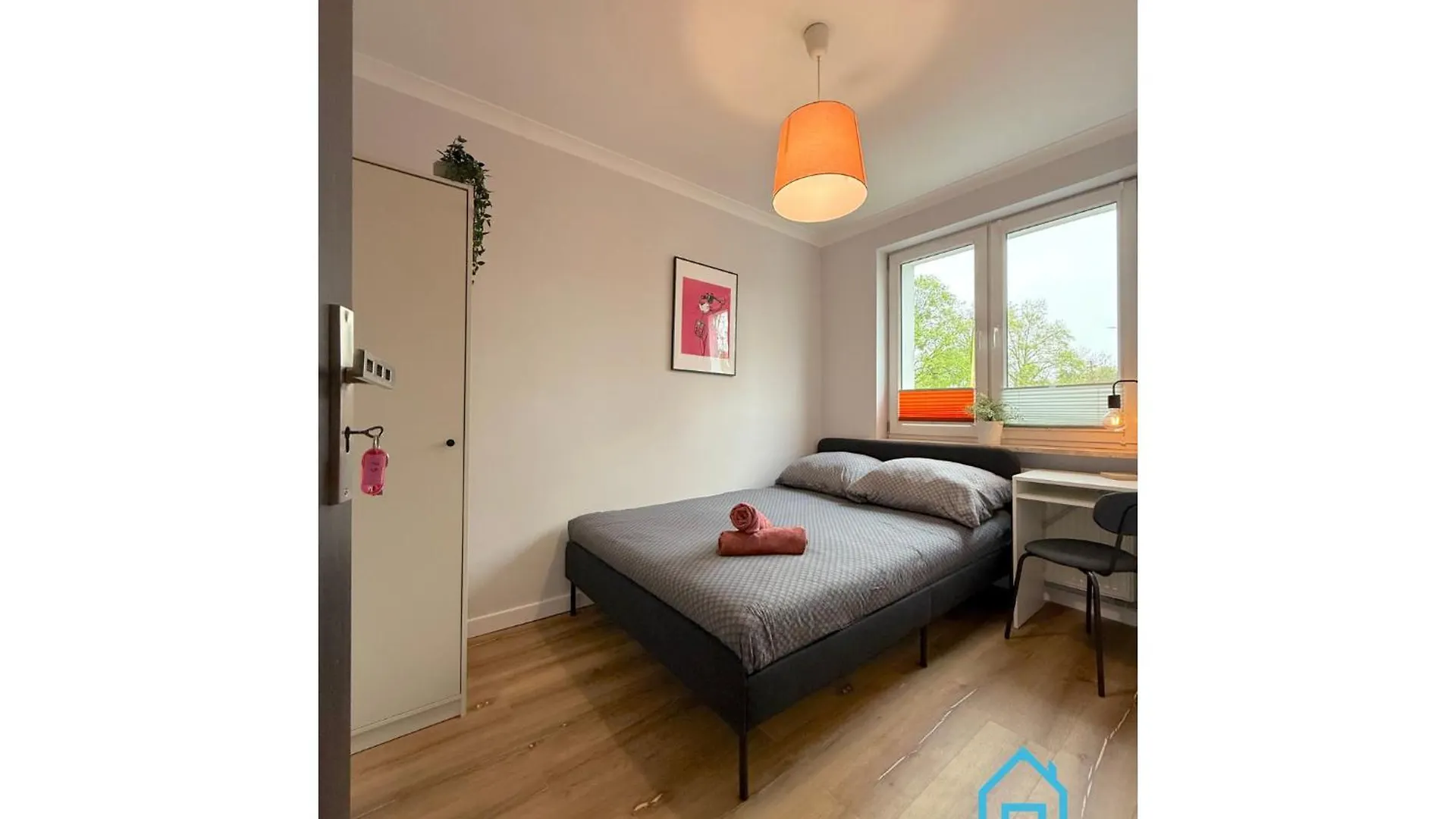 Pink Panther Room 10 Min To Old Town Gdansk,Pkp & Shopping Mall Danzig
